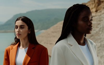 Quand les Guerres Ont Façonné nos Garde-robes : L’Influence Cachée des Conflits sur la Mode